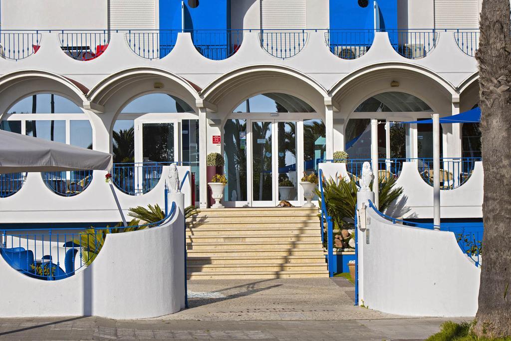 Hotel Ambassador 그로타마레 외부 사진