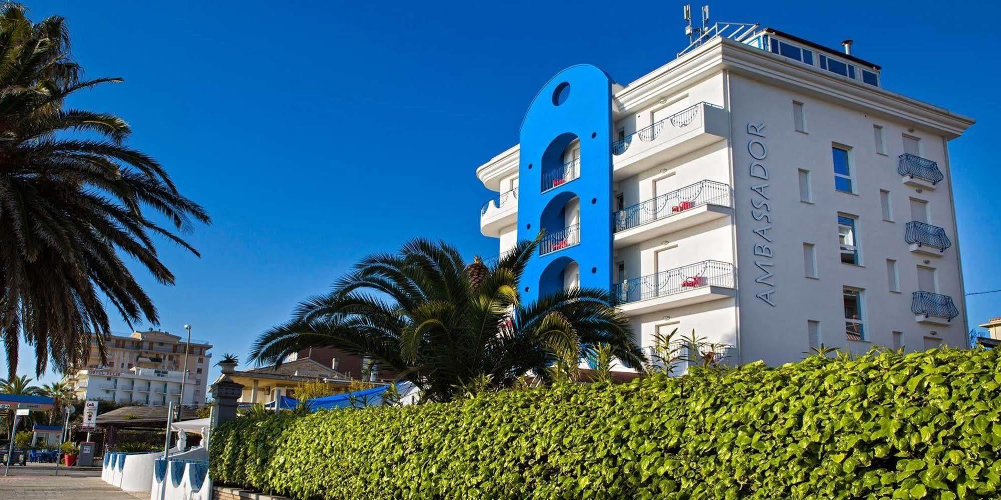 Hotel Ambassador 그로타마레 외부 사진