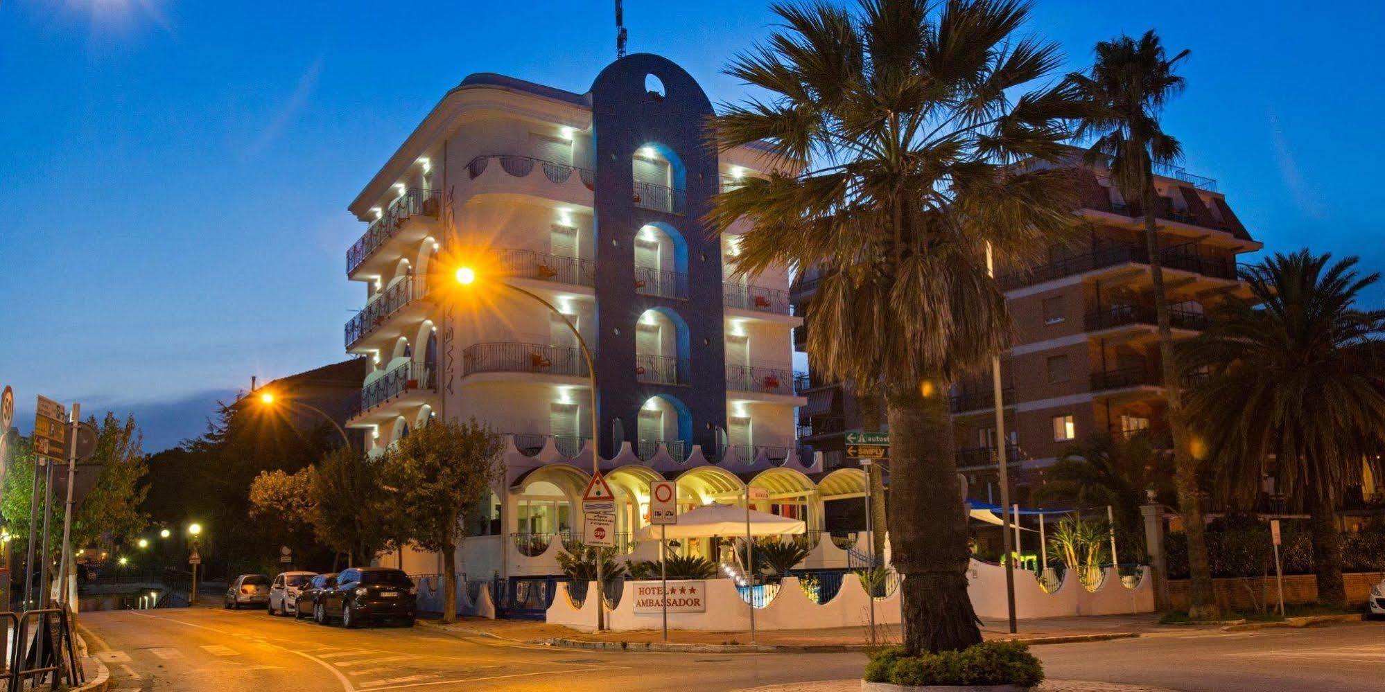 Hotel Ambassador 그로타마레 외부 사진